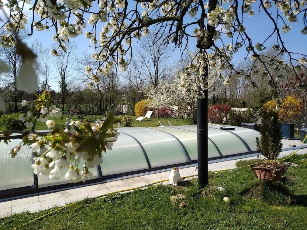 La Longere Des Gillettes Panzió Bézenet Kültér fotó