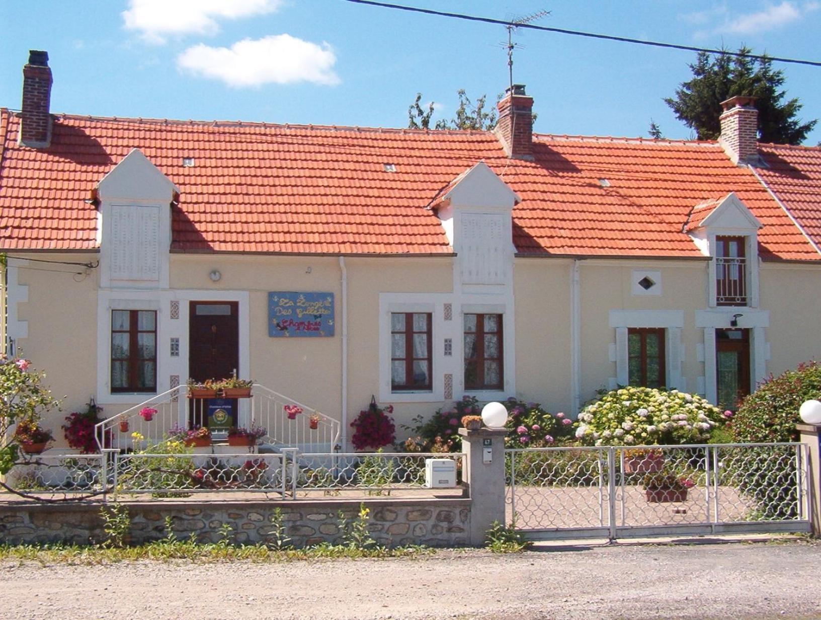 La Longere Des Gillettes Panzió Bézenet Kültér fotó